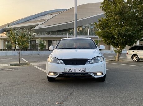 Daewoo Gentra 2014