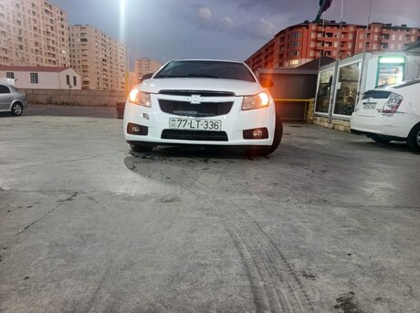 Chevrolet Cruze 2012