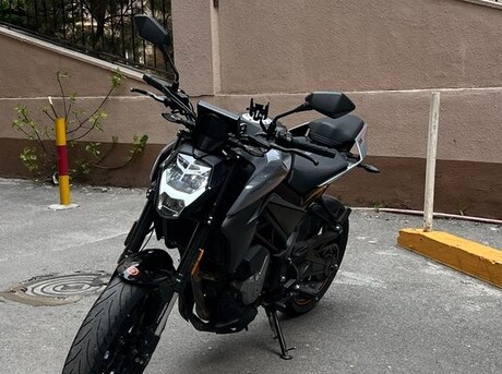 CFMOTO 300 NK 2023