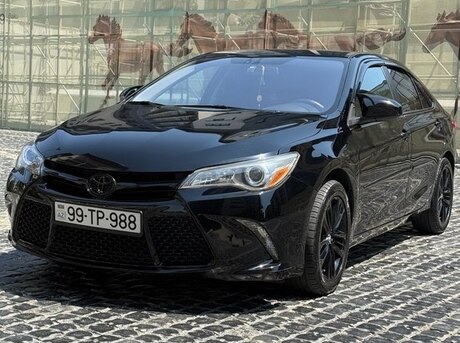 Toyota Camry 2016