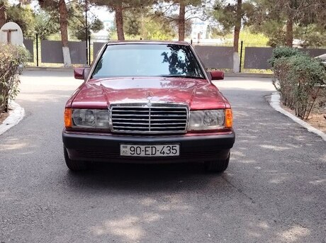 Mercedes 190