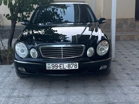 Mercedes E 240 2002