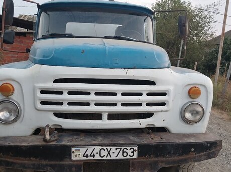 ZIL 130