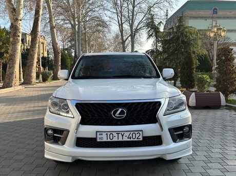 Lexus LX 570 2012