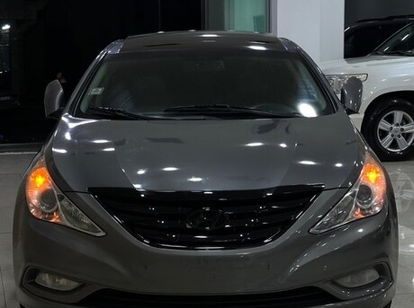 Hyundai Sonata 2011