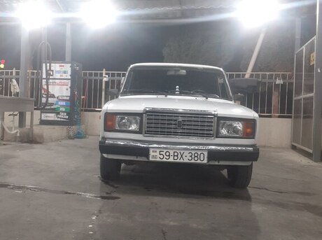 LADA (VAZ) 2107