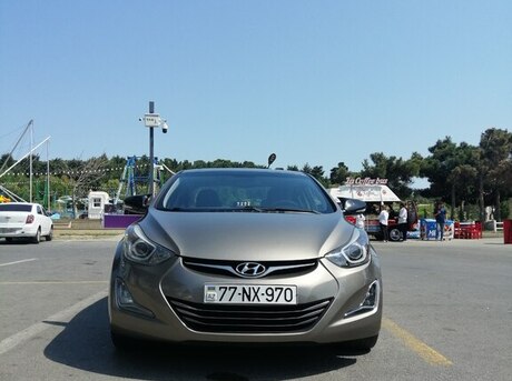 Hyundai Elantra