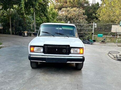 LADA (VAZ) 2107