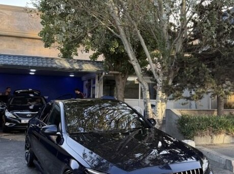 Mercedes C 300
