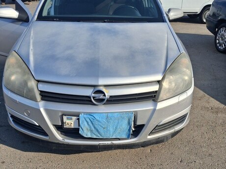 Opel Astra 2005