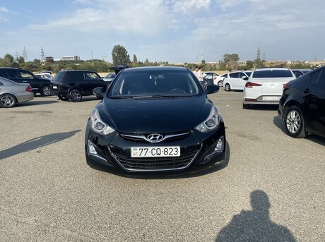 Hyundai Avante 2015