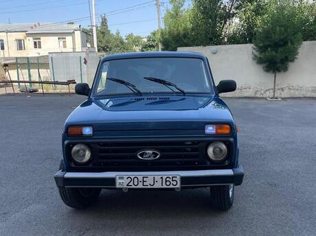 LADA (VAZ) Niva 2015