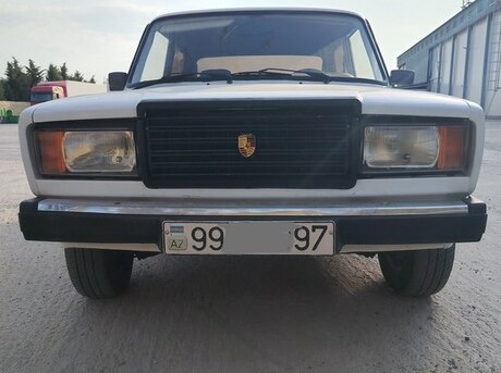 LADA (VAZ) 2107