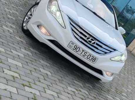Hyundai Sonata 2010