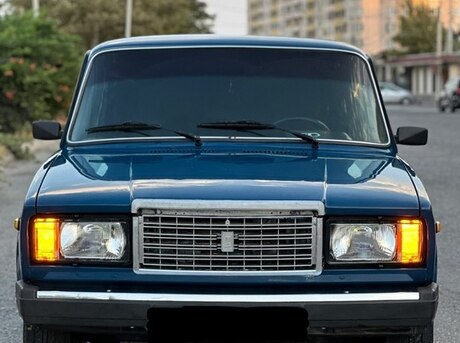LADA (VAZ) 2107