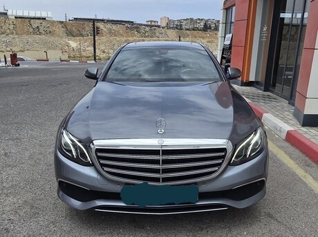 Mercedes E 300 2016