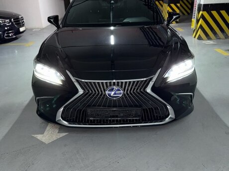 Lexus ES 300h