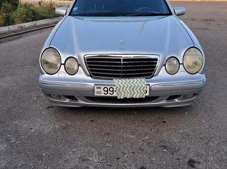 Mercedes E 270 2001
