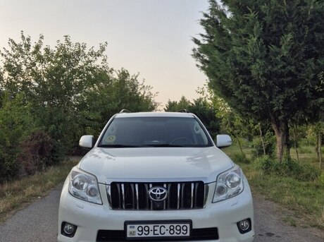 Toyota Land Cruiser Prado 2012