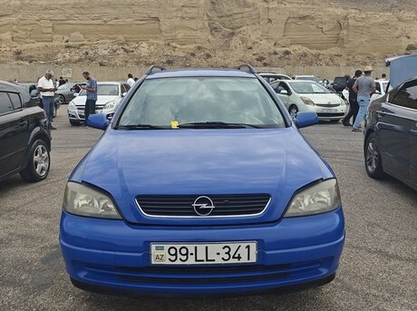 Opel Astra 2005