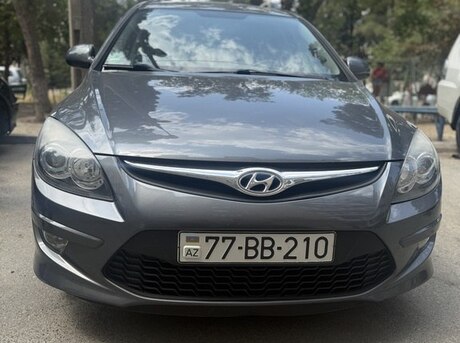 Hyundai i30 2010