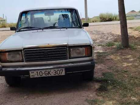 LADA (VAZ) 2107 2000