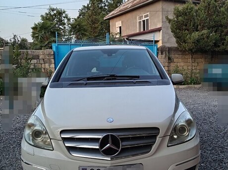 Mercedes B 170