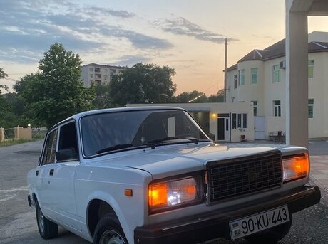 LADA (VAZ) 2107 2009