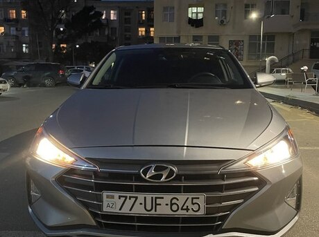 Hyundai Elantra 2020