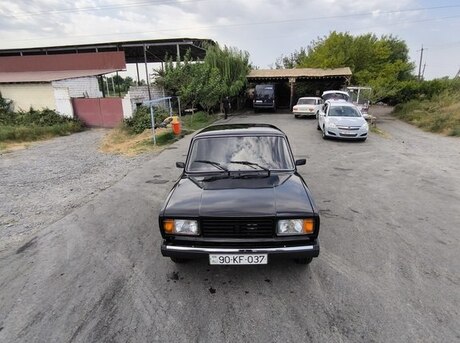 LADA (VAZ) 2107 2010