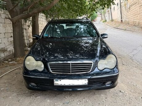 Mercedes C 220