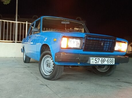 LADA (VAZ) 2107 2005
