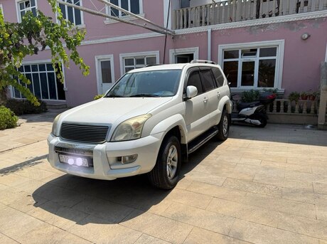 Toyota Land Cruiser Prado