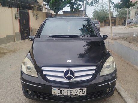 Mercedes B 170