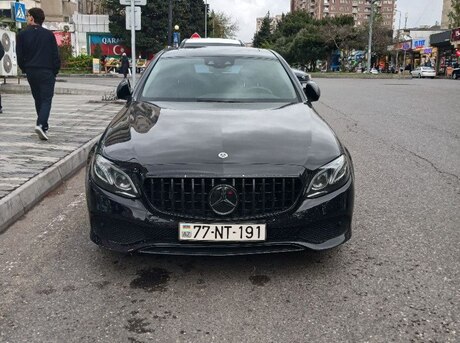 Mercedes E 200 d