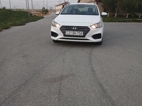 Hyundai Accent 2021
