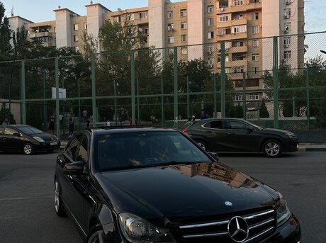 Mercedes C 250