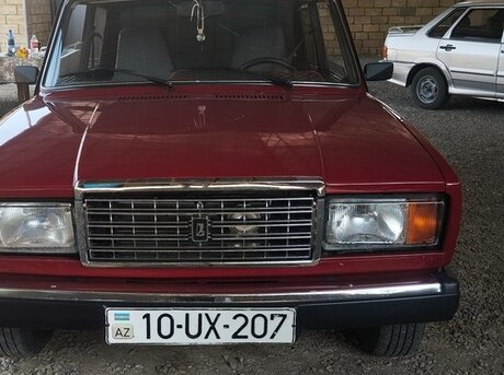 LADA (VAZ) 2107 2005