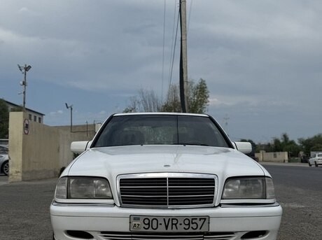 Mercedes C 220