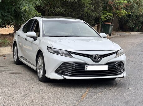 Toyota Camry 2018
