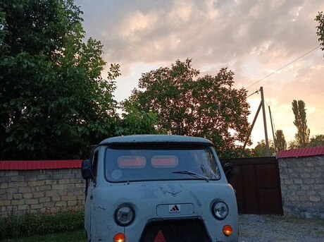 UAZ 3303 1998
