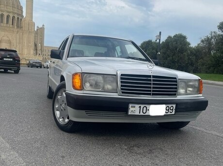 Mercedes 190 1992