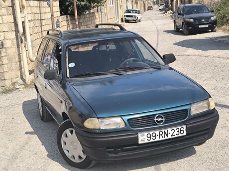 Opel Astra 1998