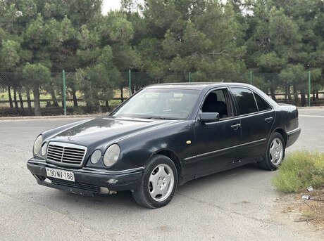 Mercedes E 220 1998