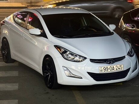 Hyundai Elantra 2015