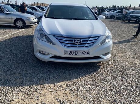 Hyundai Sonata 2009