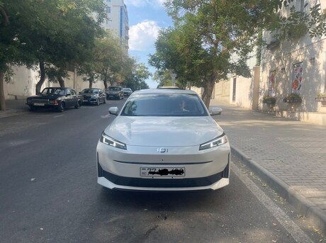 Changan Qiyuan A05 2024