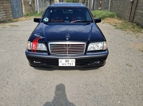 Mercedes C 230