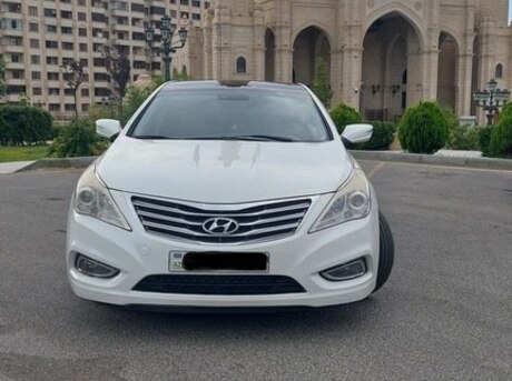 Hyundai Azera 2012