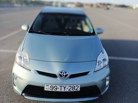 Toyota Prius 2013